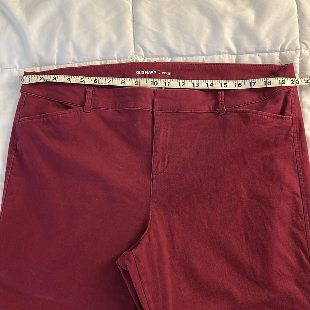 Old Navy pixie BOGO! - Picture 5 of 8